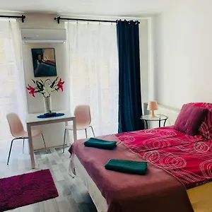 https://onyx-apartment-with-free-private-garage-ac.inbudapesthotels.com